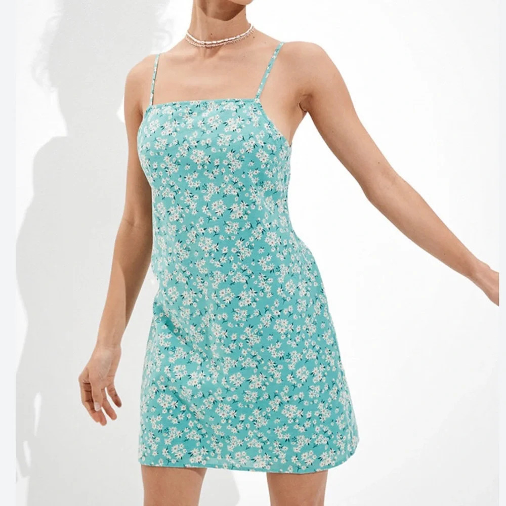 American  Eagle AE Floral Tie-Back Mini Dress Mint Size S Festival Boho Coastal